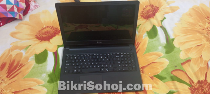 Dell Inspiron 15 3000 series 4 gb 1000 gb 120 m.2 ssd